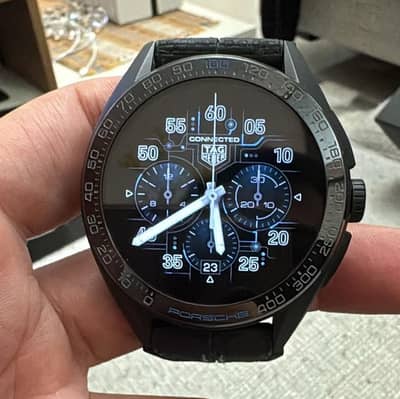 Tag Heuer Connected Calibre E4 Porsche Edition Smartwatch