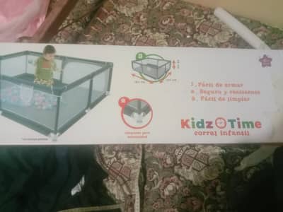 Baby playpen baby large side condition 10/10