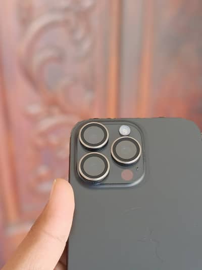 Iphone 15 pro max jv LLA 256 gb