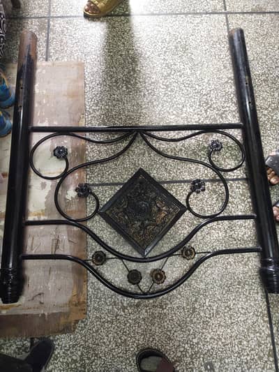 light weight metal bed