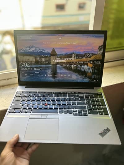 Lenovo Thinpad E15 Core i7 10th Gen 15.6 FHD DISPLAY 8GB 256SSD Finger
