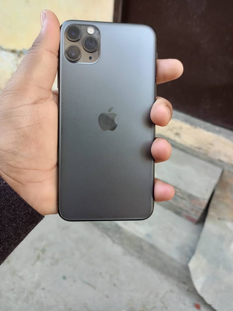Iphone 11 pro max 1