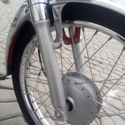 Honda 2025 . . . 9000 km . . . totally janioun . . .