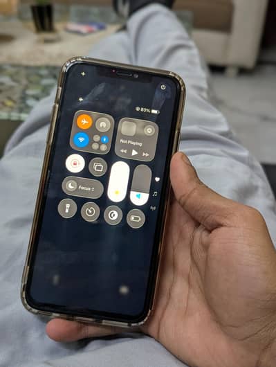 iphone 11 pro max with box