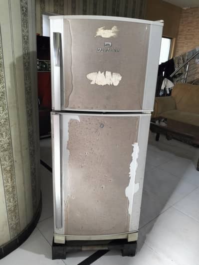 Dawlance normal size fridge