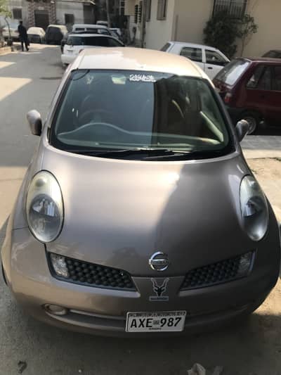 Nissan March 2006/2012 better than Vitz Passo Platz