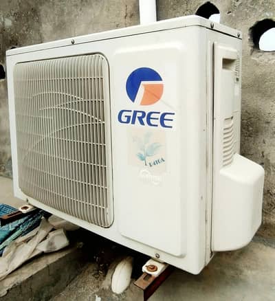 Gree 1 ton DC inverter