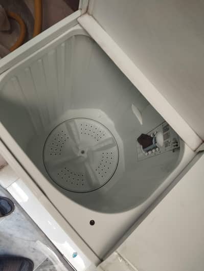 Haier washing machine with dryer