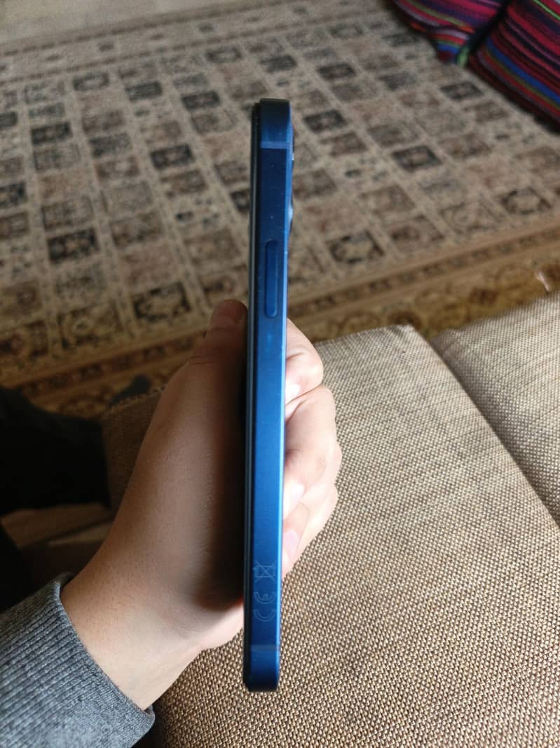 Iphone 12 read description 2