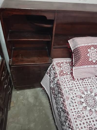 100% Tali Wood Queen Size Dubble Bed With Mattress