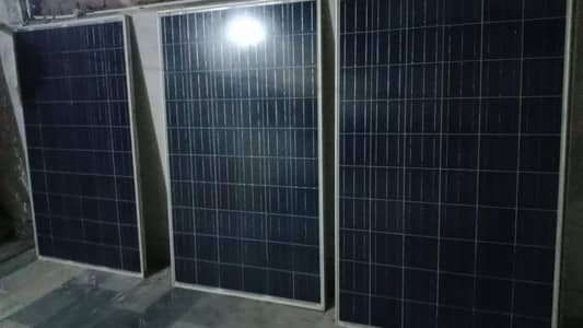 4 solar panel (250 watt)