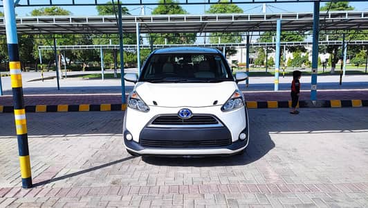 Toyota Sienta X