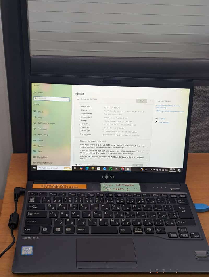 Fujitsu Lifebook U 937 / R Model : LifebookU 937 / R - Laptops - 1111139313