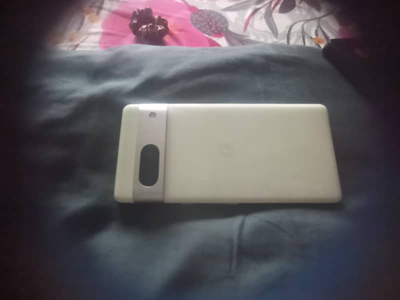 Google pixel 7 5