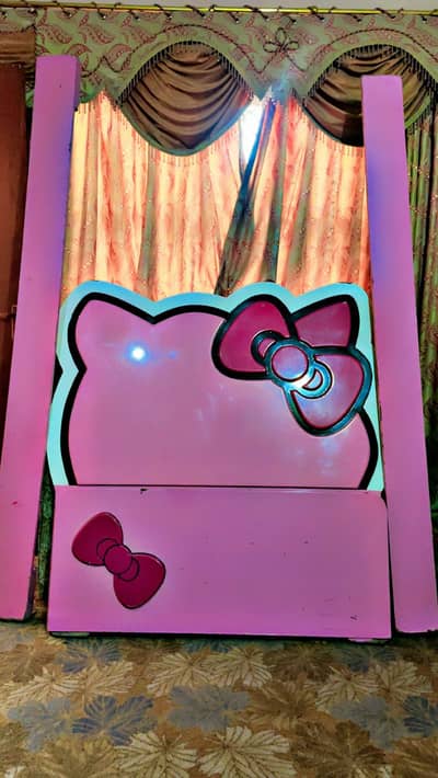 Hello kitty bed for girls