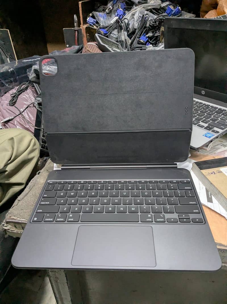 ipad pro m4 magic keyboard 0