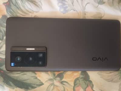 vivo x70 pro 12/256gb Zeiss cameras