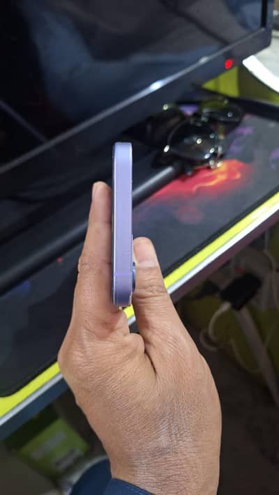 One Hand Use 10/10 condition Water pack urgently sale