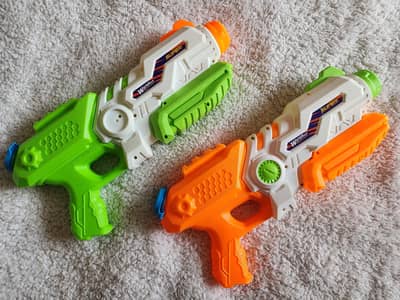 Kids Water Blasters (NEW)