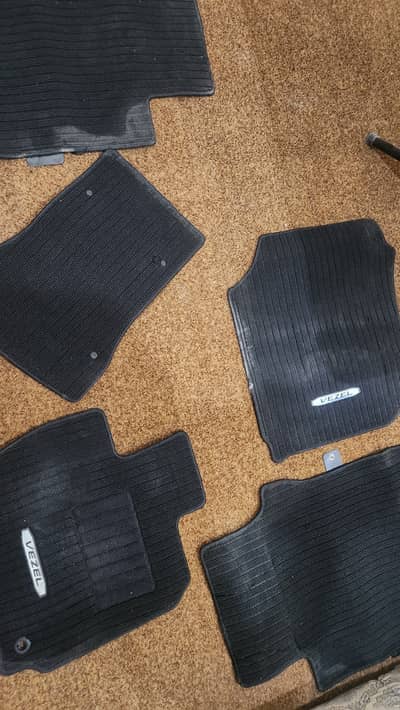 HONDA VEZEL 2014-2020 INTERIOR MATS