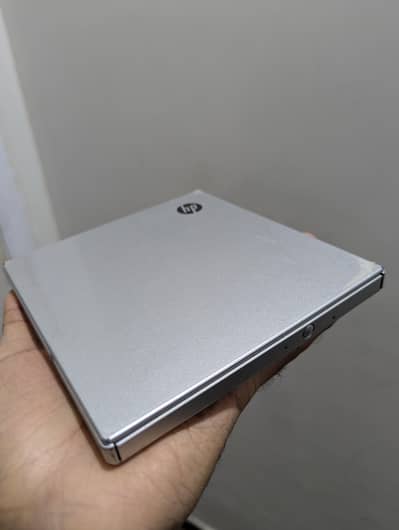 HP External Ultra-Slim Multi Format DVD/CD Writer