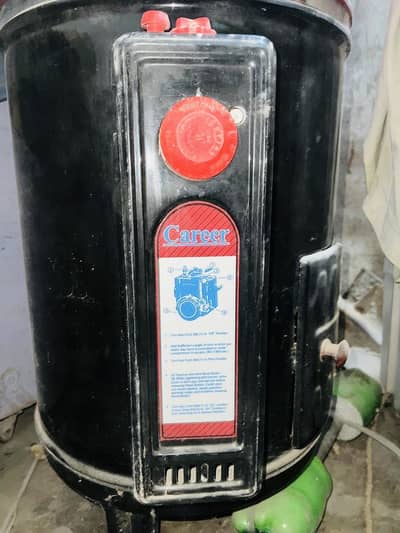 Geyser chance deal urgent sale