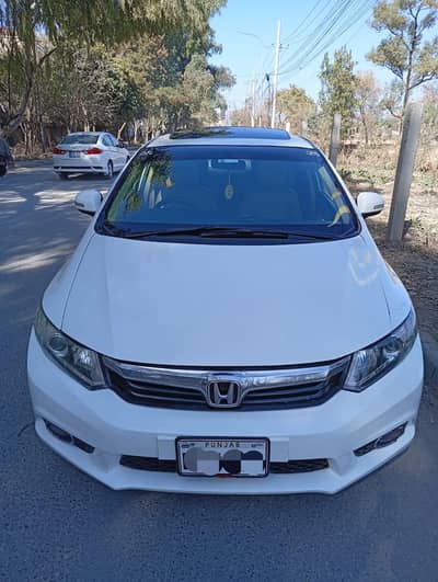 Honda civic vti Oriel prosmatic Navigation 2013 urgent sale.