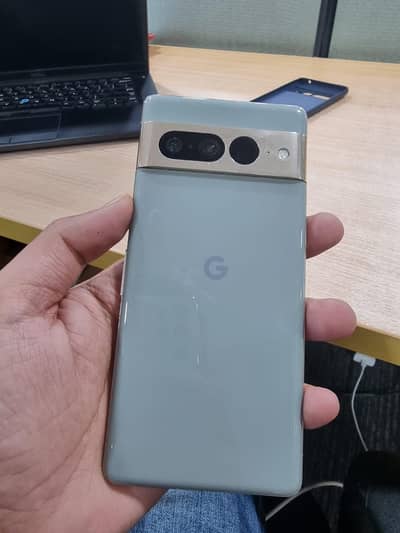 Google Pixel 7pro 12/128Gb