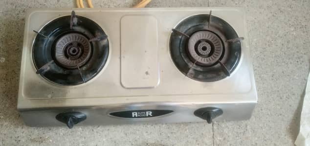 Automatic stove for sale 2500 only operational