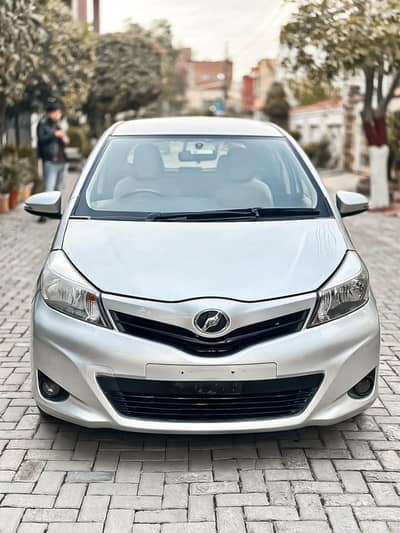 Toyota Vitz 1.0 Outclass Car