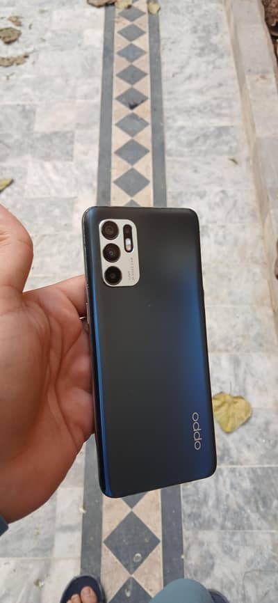 oppo reno 6  [8gb/128]