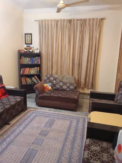 2.5 story 10marla house for sale