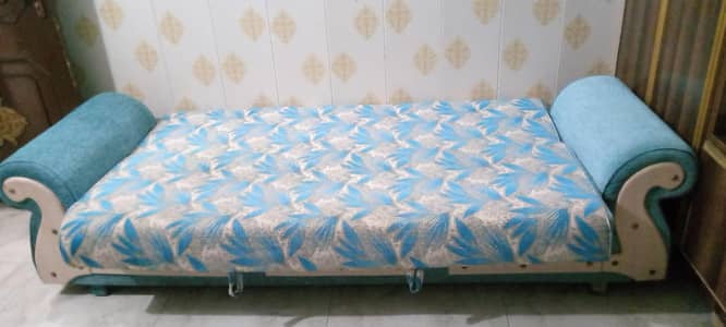 look as like new . . no demage . . .