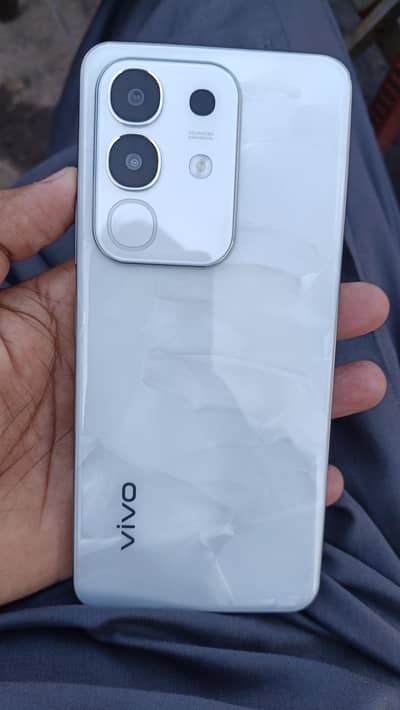 Vivo y29 Bilkul new only 1 month used