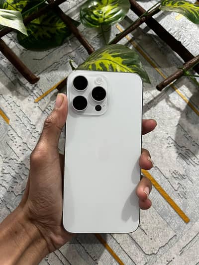 Iphone 15 Pro Max (BYPASS) Whatsapp:0315/5707930