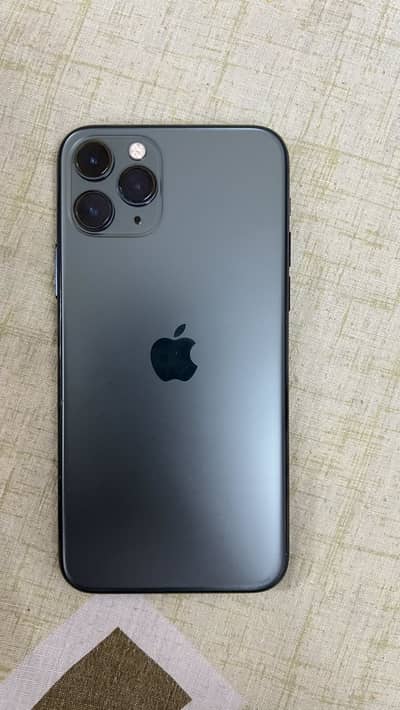 11 pro pta approved 256 GB 69 BH