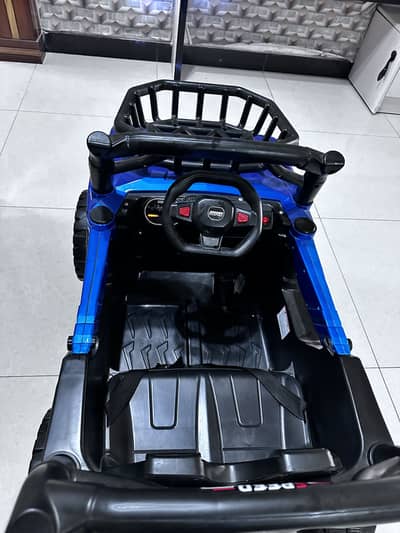 High Quality Jeep with 2 hours battery timing