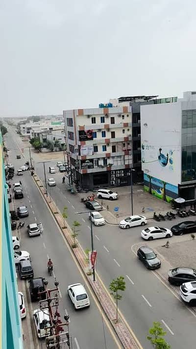 OFFICE FOR SALE 880 SQUARE FEET MOST POSH PRIME LOCATION IN BUKHARI COMMERCIAL AREA