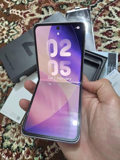 Samsung Galaxy Z Flip 3 5G 8/256GB Official PTA Approved Dual Sim Box