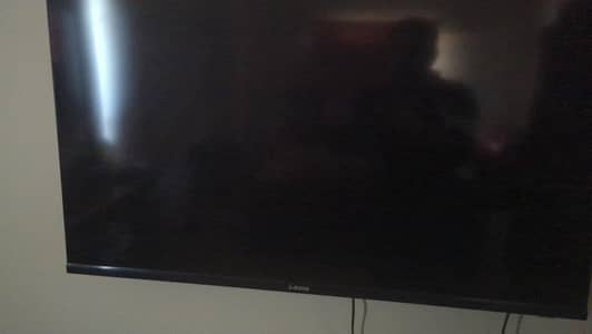 Izone 43 inch FHD Android Tv