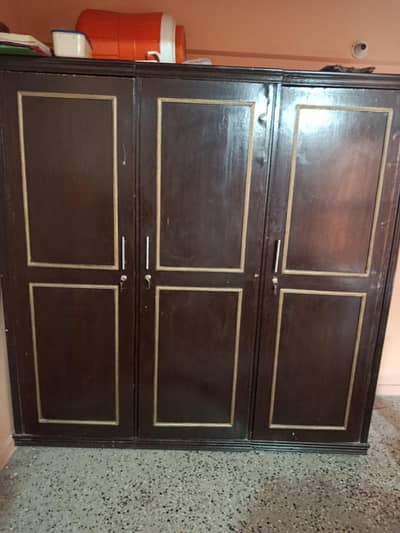 Almirah for sale in good condition