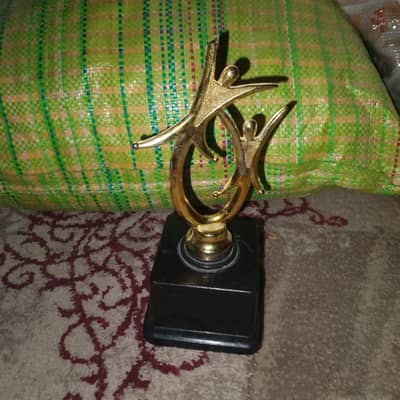 School 1st price cup