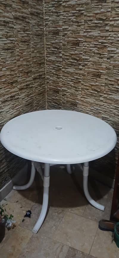 3 chairs and 1 table