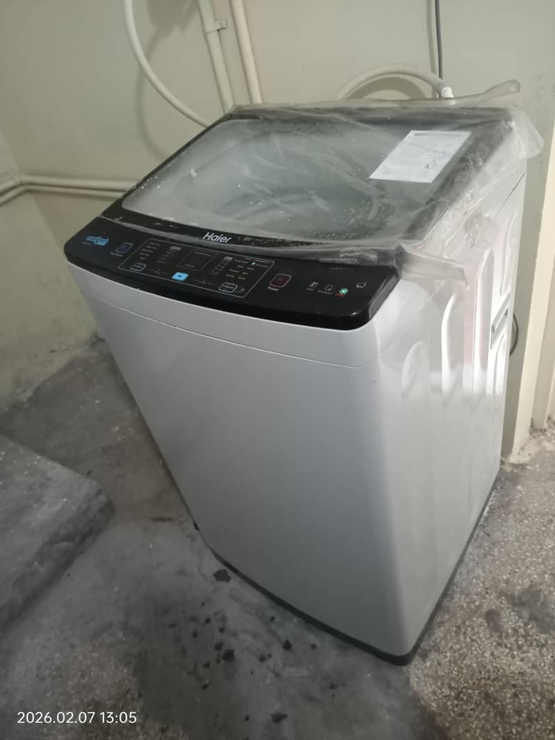 Automatic Machine Top load 1