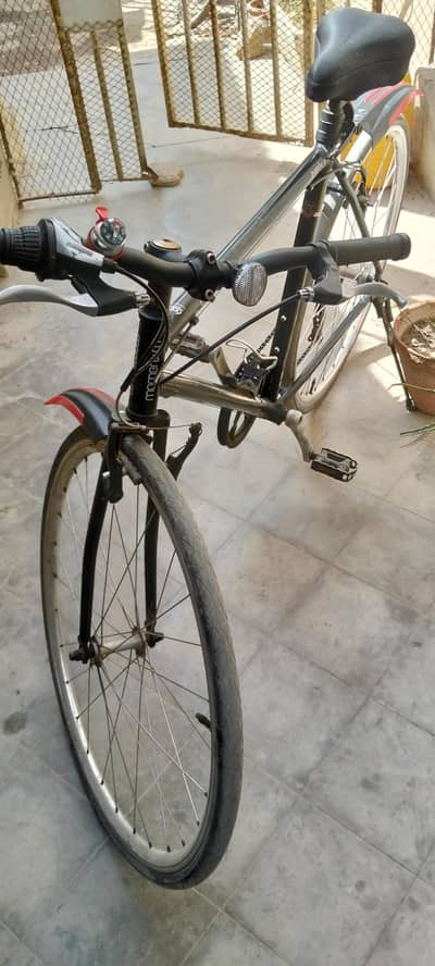 Sports bycle Momentum brand