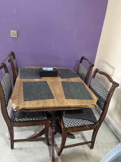 Dinning Table with Chairs