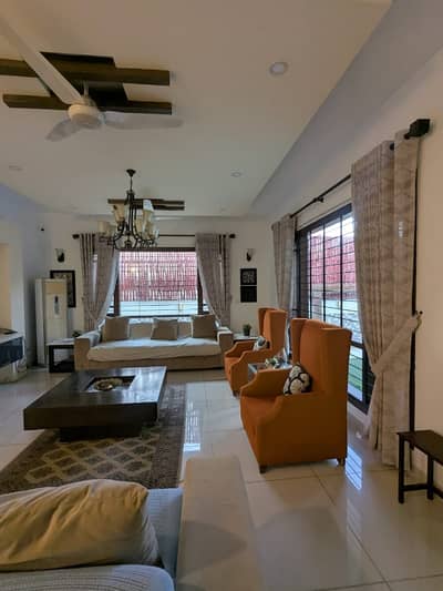 EXQUISITE | 666 YARD | VILLA FOR RENT IN DHA PHASE 6
