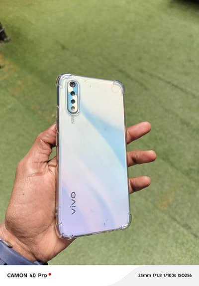 vivo s1