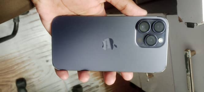 10by10 phone no falt no open all orignal phone ha