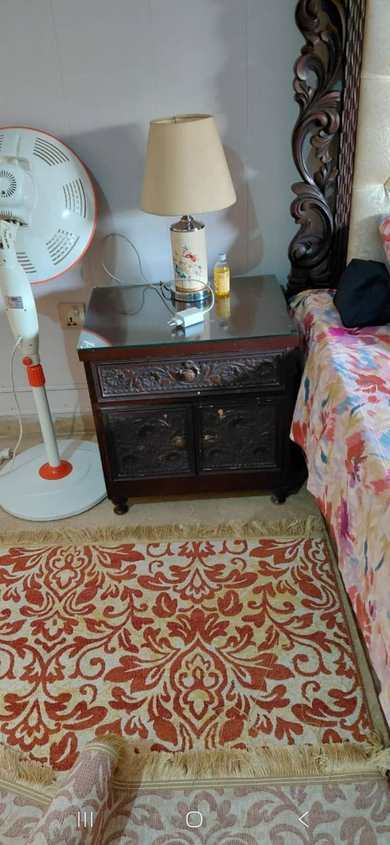 bed set with dressing table, solid wood. 0